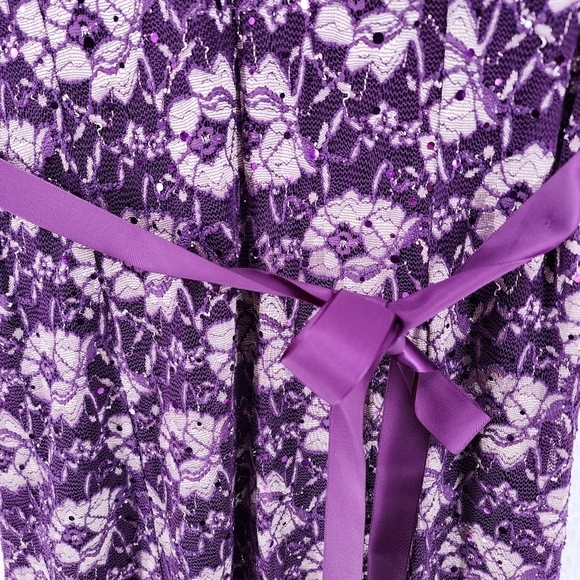 Candalite Women's Stretch Lace Tulle Godet V-Neck Tie Waist Prom Dress - MP - Picture 7 of 7